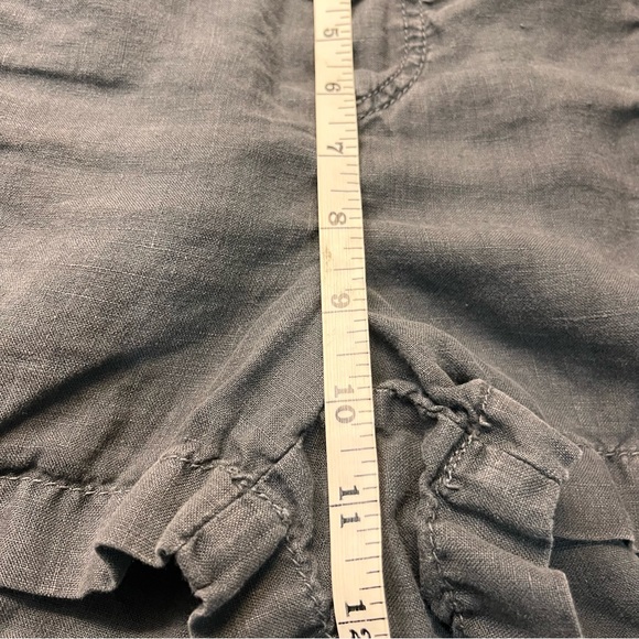 Caslon Gray 100% Linen Shorts, size L - Picture 12 of 13